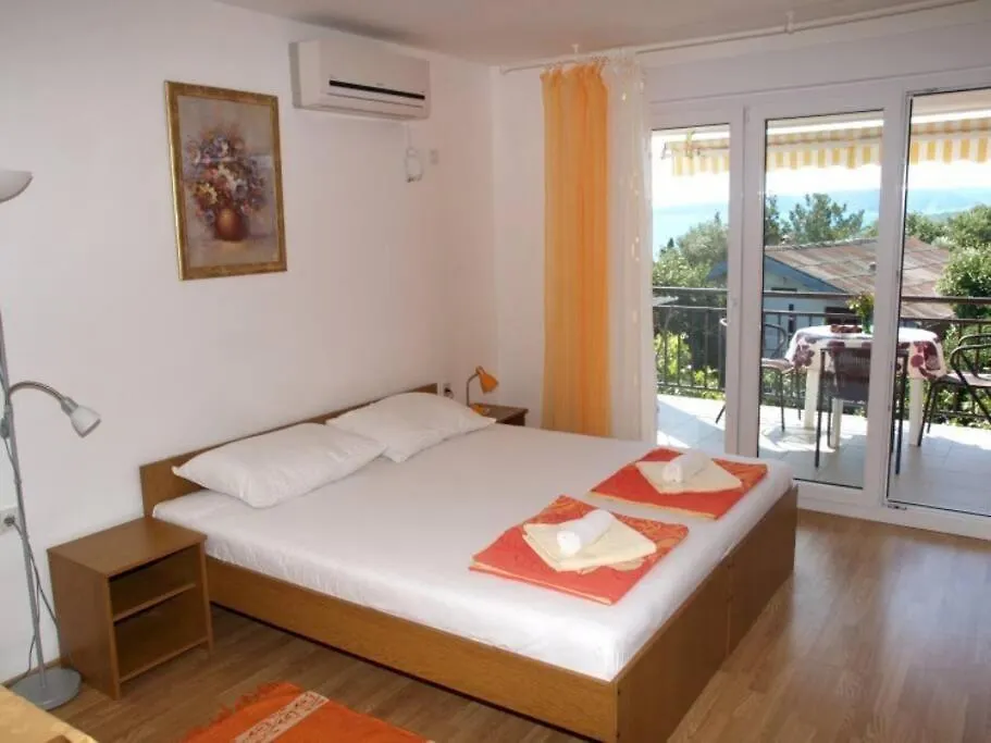 Apartment Lovely Studios Stefi Krk Town
