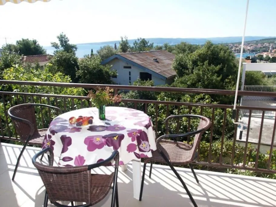 Lovely Studios Stefi Krk Town Apartment