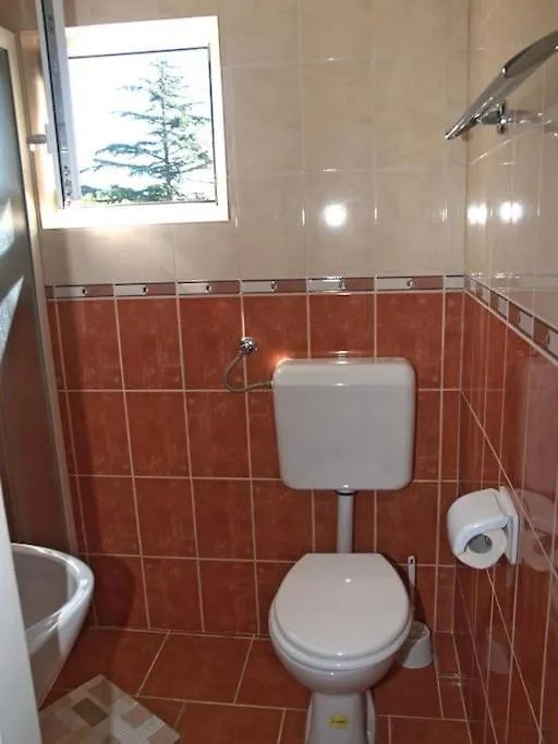 Lovely Studios Stefi Krk Town Apartment